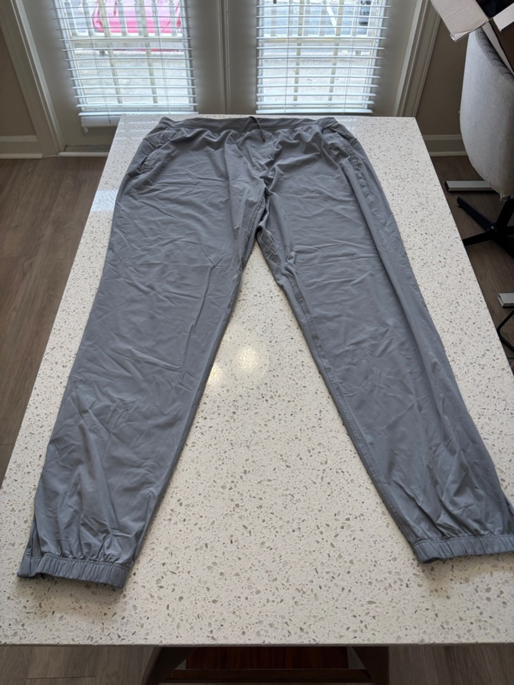 lululemon athletica Men's Light Gray Jogger Pants